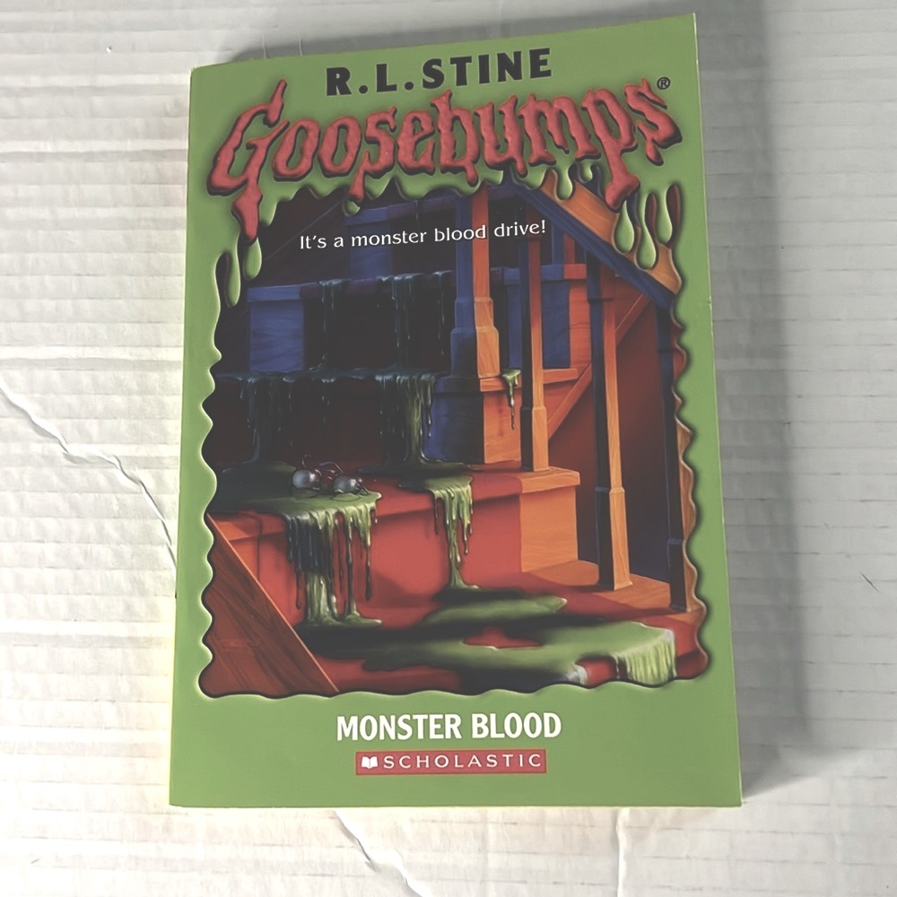 R L Stine Goosebumps Monster Blood 1992 Scholastic‎ Book
